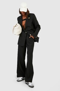 female-black-tab-detail-relaxed-fit-tailored-blazer.thumb.jpg.32a374d389ad1056977480fad63eeda1.jpg