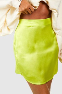 female-chartreuse-curved-hem-satin-mini-skirt.thumb.jpg.9742e7a1012faded7de69bb236bc172f.jpg