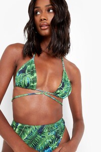 female-green-tropicana-tie-triangle-recycled-bikini-top(1).thumb.jpg.f8b5dcda3c8f4e183200f45864d1b3a2.jpg