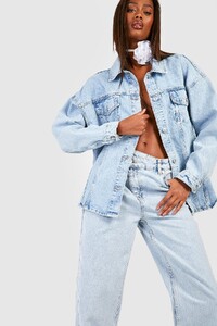 female-lightblue-asymmetric-waistband-mom-jeans(1).thumb.jpg.cf1f8414aa380d75225722eb5bf98a03.jpg