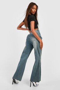 female-vintagewash-vintage-wash-straight-leg-jeans(1).thumb.jpg.74f27e8faa94549cce1cc27743200566.jpg