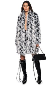interstellar-shaggy-faux-fur-coat_black-white_5_5.thumb.jpg.c59cfddd39f4649449018ea608c2ea76.jpg