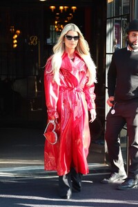 jessica-simpson-in-red-at-new-york-s-bowery-hotel-11-30-2023-2.jpg