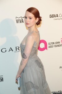madelaine-petsch-academy-awards-fundation-party-2018-010.jpg