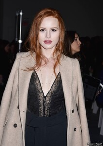 madelaine-petsch-fashion-show-new-york-2018_28429.jpg