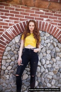 madelaine-petsch-for-status-magazine-photoshoot-2017-011.jpg