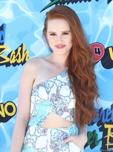 madelaine-petsch-just-jared-summer-bash-010.jpg