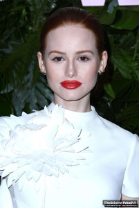 madelaine-petsch-max-mara-event-00001.jpg