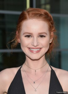 madelaine-petsch-undrafted-premiere-027.jpg