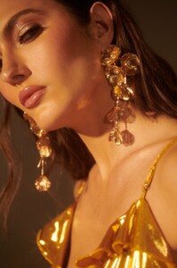 pretty-lady-embellished-dangle-earrings-in-gold_gold_inf_4_4.thumb.jpg.b4cab3bd225add551e7fd5e5f5dbe8d9.jpg