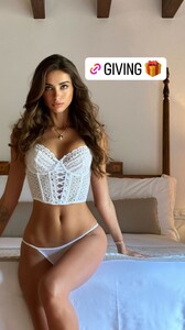 [2024.01.04] s416434074_1369223703728660_7401447444650796612_n.jpg