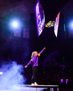 [2024.01.06] lsugym_416627070_18407240902049700_6710068600208981435_n.jpg