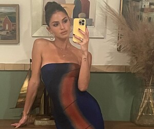 [2024.01.10] msgigiparis_418012025_688505243267820_3688277035069662752_n.jpg