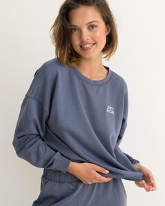 8324508-25140-crewneck-lounge-10.jpg