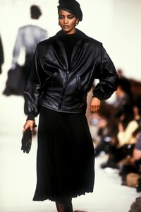 JeanLouisScherrer1987Fall2.thumb.jpg.74ef4fcad7a7e9ab845036e91c600dd3.jpg