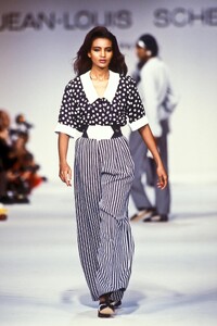 JeanLouisScherrer1988SS3.thumb.jpg.b81b0b1fb3cb53efc58acdf98d762a3f.jpg