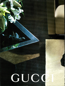McDean_Gucci_Fall_Winter_2005_06_01.thumb.png.bf1fa35fe68ec9168af6dae64e53d8a0.png