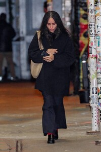 Zoe-Kravitz---Leaving-Taylor-Swifts-birthday-party-at-The-Box-in-New-York-03.jpg