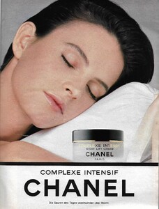 chanel.thumb.jpg.fcfec9a0ba6d7f68e8e69cee28a6d79f.jpg