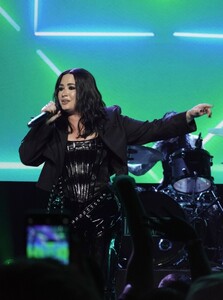 demi-lovato-performs-at-new-year-concert-at-cosmopolitan-hotel-in-las-vegas-01-01-2024-1.jpg
