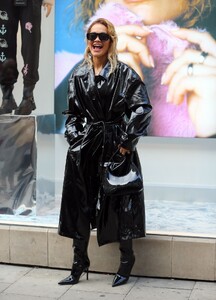 rita-ora-arrives-at-her-primark-launch-in-london-10-25-2023-6.jpg