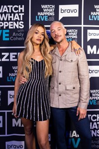 rita-ora-filming-for-a-show-with-diplo-in-new-york-09-12-2023-6.jpg