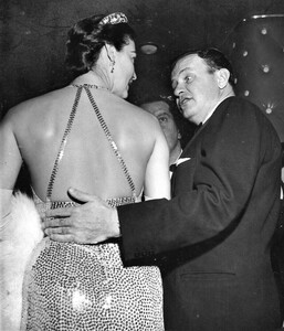 12 NOV 1954 PREMIERE.jpg