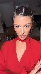 [2024.02.05] sA441AA19FE18D95B9948FA5B96F4ECA2_video_dashinit.jpg