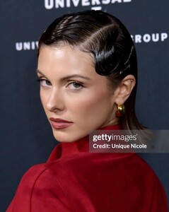 [2024.02.06] carmellarose_425272891_1353393615319201_2090221067871331746_n.jpg