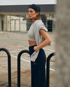 [2024.02.07] carmellarose_425733612_898857565251792_3028943408651950494_n.jpg