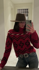 [2024.02.10] s427923769_18417713170039208_7974303072701696619_n.jpg