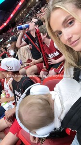 [2024.02.11] s426148371_913200230123594_5933718168433782232_n.jpg