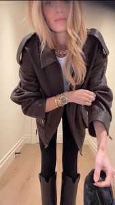 [2024.02.13] katelove_10000000_791967139619467_6497667946333865128_n.jpg