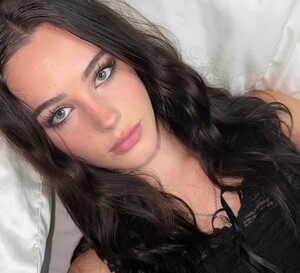 [2024.02.15] jamiedufff_427777529_390510847012131_4855197588652851813_n.jpg