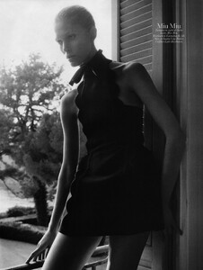 40_201008voguefrphdavidsims057iselinsteiro.thumb.jpg.f03a2d2a096167bbedda9a0dd23148dd.jpg