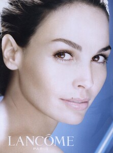 Lancome_High_Resolution_2009_01.thumb.jpg.76bddc0d2a1c98688d9f02a999c30e76.jpg