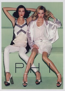 Meisel_Phi_Spring_Summer_2009_03.thumb.jpg.e2be90ec0c545756d7650640d9d28af5.jpg