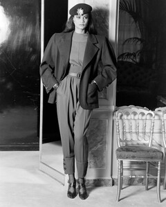 Michele_Gresse_Yves_Saint_Laurent_SS1985_04.jpg
