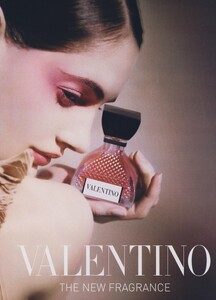 Stoppini_Valentino_Fragrance_2009_02.thumb.jpg.d5689eb1e703c5528618f9280bd93965.jpg