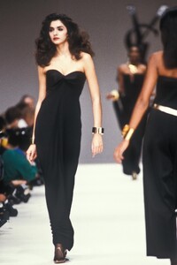 Vicky_Koulianou_Yves_Saint_Laurent_SS1989_06.jpg