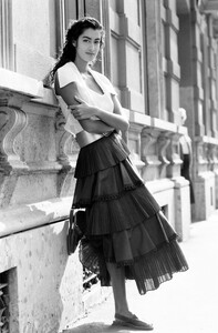 Yasmeen_Ghauri_Byblos_SS1990_006.jpg