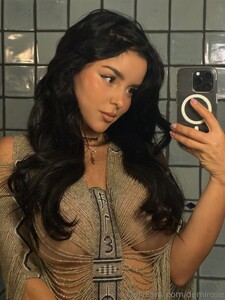 bellaajnfuarfrdstg (17).jpg