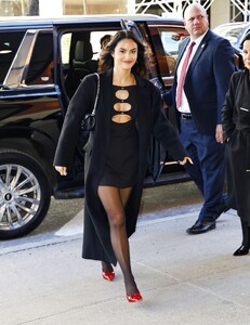 camila-mendes-out-in-midtown-manhattan-02-14-20204-2.jpg