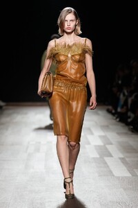 karo ferragamofw24.jpg