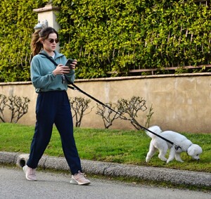 lucy-hale-out-in-los-angeles-01-02-2024-2.jpg