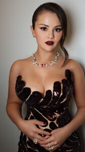 selena-gomez-75th-emmy-awards-photo-shoot-january-2024-1.jpg