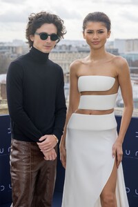 zendaya-dune-2-photocall-in-paris-02-12-2024-12.jpg