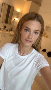 [2024.03.17] katelove_164846889_326713667067242_1778845350167619079_n.jpg