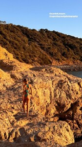 [2024.03.20] ashwilksstylist_3328589383606799314.jpg