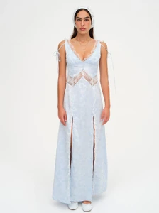 230823_BC_FLL_HATTIE-MAXI-DRESS-WHITE-BLUE_0023_720x.jpg.webp